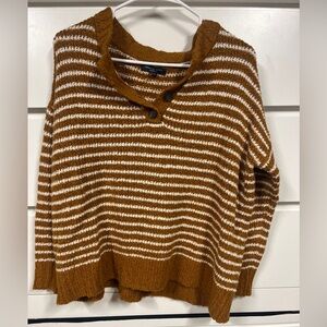 American Eagle Henley Jegging Fit Crew Neck Stripped Sweater